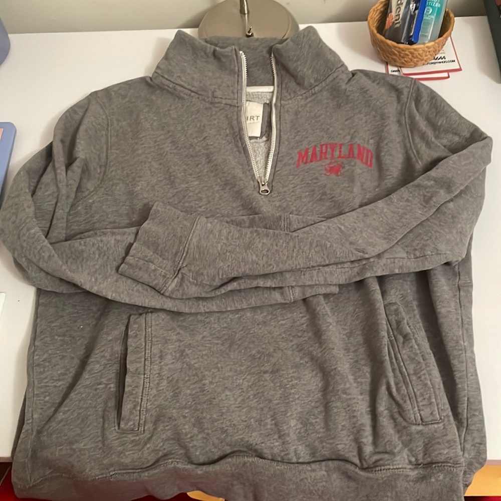 Univeristy of Maryland sweatshirt